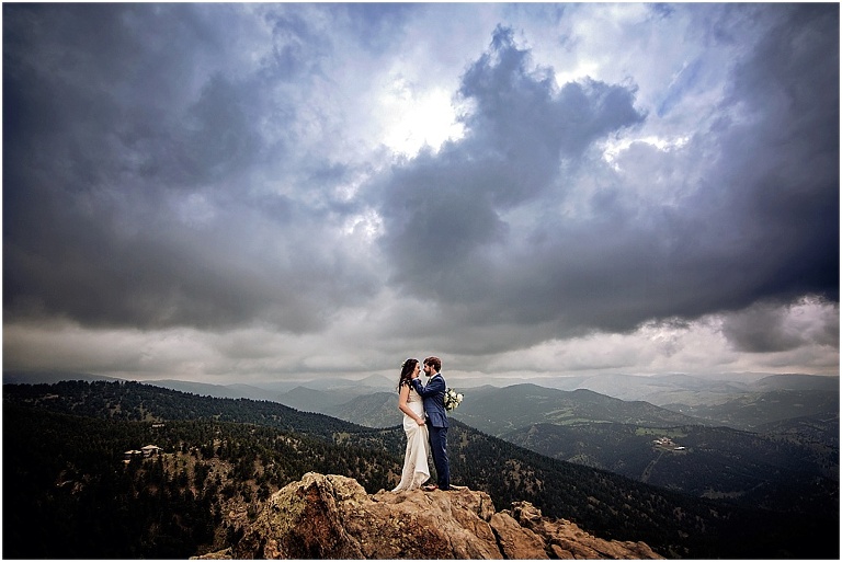 boulder elopement photographer bride and groom at lost gulch overlook